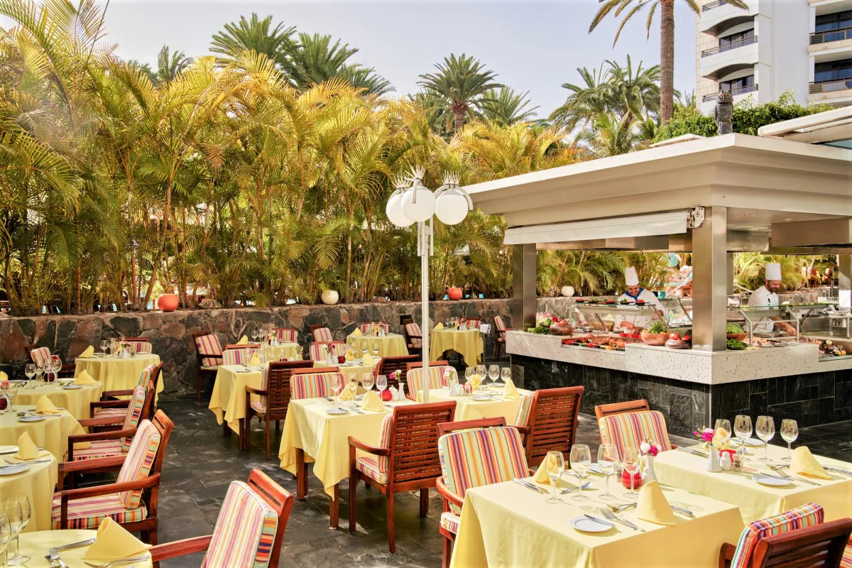 seaside-palm-beach-barbecue