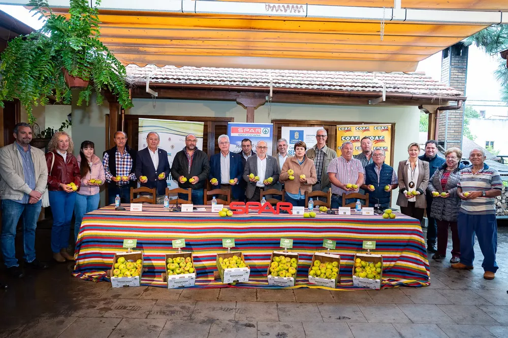manzana-de-gran-canaria-spar-valleseco_la-gaceta