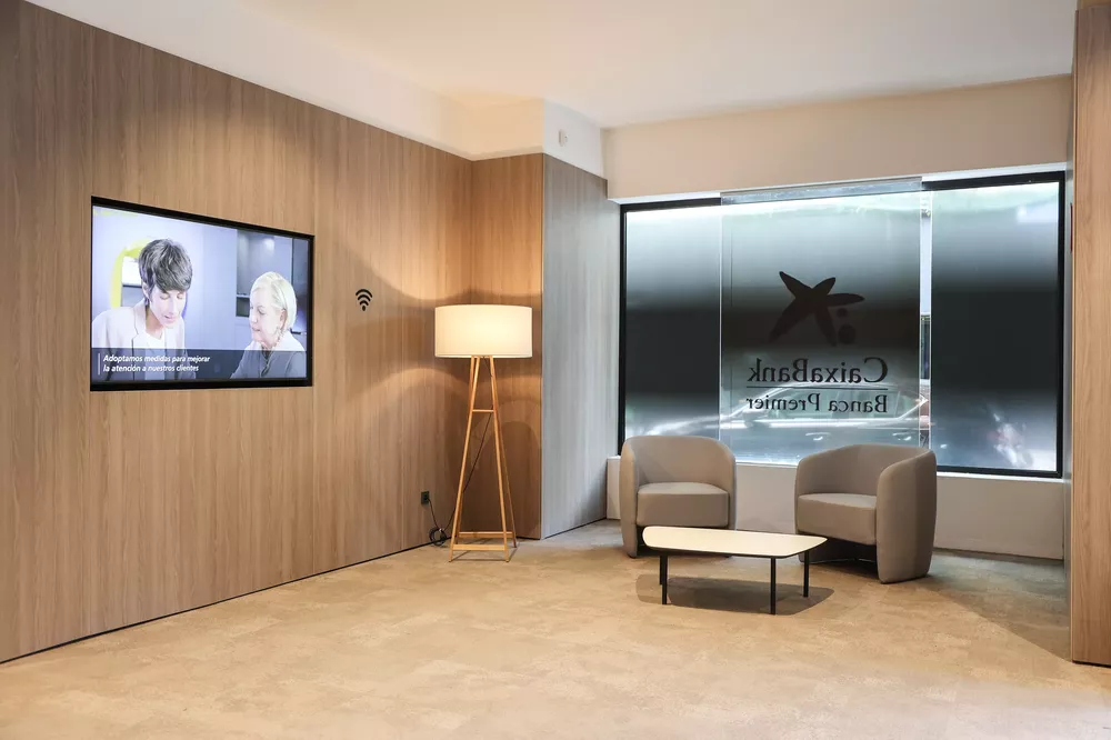 caixabank-inaugura-la-nueva-store-premier-en-las-palmas-de-gran-canaria_2_la-gaceta-de-gran-canaria
