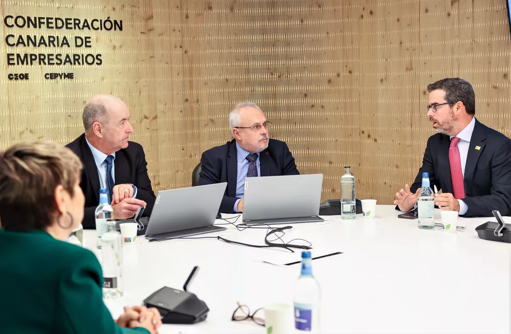 unidos-por-gran-canaria_confederacion-canaria-de-empresarios_la-gaceta-de-gran-canaria