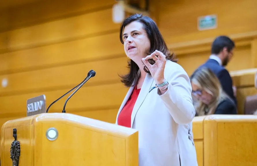 rosa-viera-senadora-partido-popular-se-opone-al-incremento-de-tasas-aeroportuarias-en-canarias
