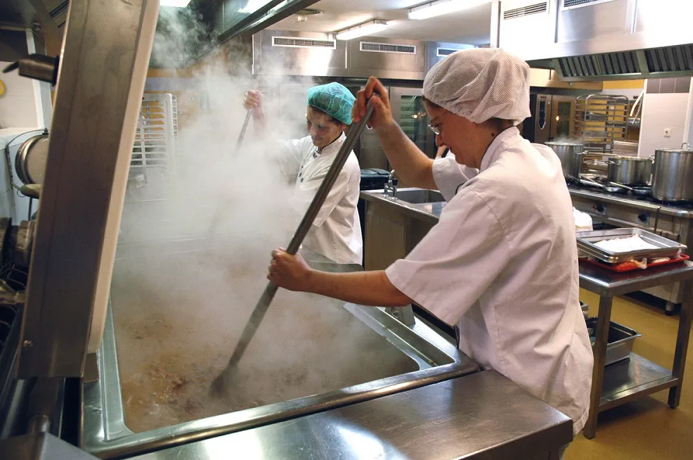 hospitales-servicio-canario-salud-conmemoran-nochebuena-y-navidad-con-menus-especiales-para-personas-ingresadas