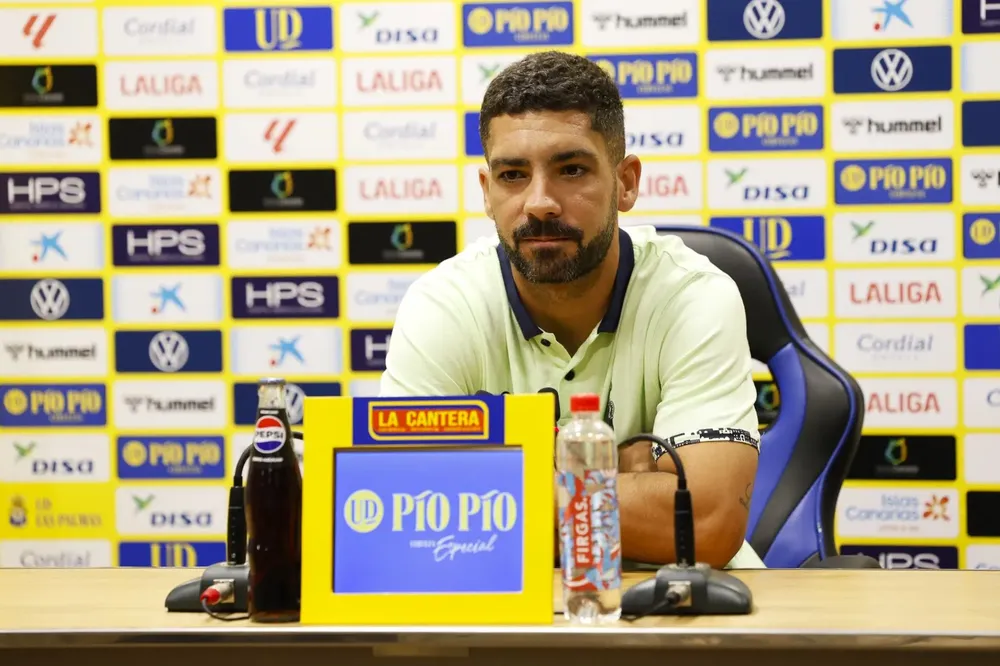 alex-suarez-capitan-union-deportiva-las-palmas