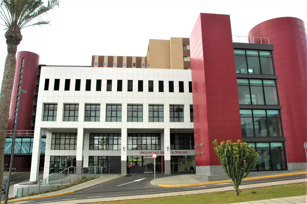 Imagen-del-exterior-del-Materno-Infantil