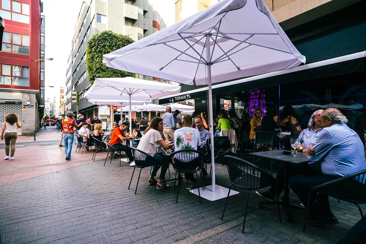 partido-popular-exige-dialogo-frente-al-cierre-anticipado-de-las-terrazas-de joaquin-costa-y alrededores