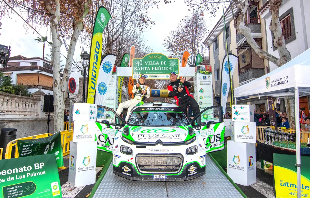 victoria-de-yeray-lemes-y-rogelio-penate-en-el-rallye-villa-de-santa-brigida_noticias-de-gran-canaria