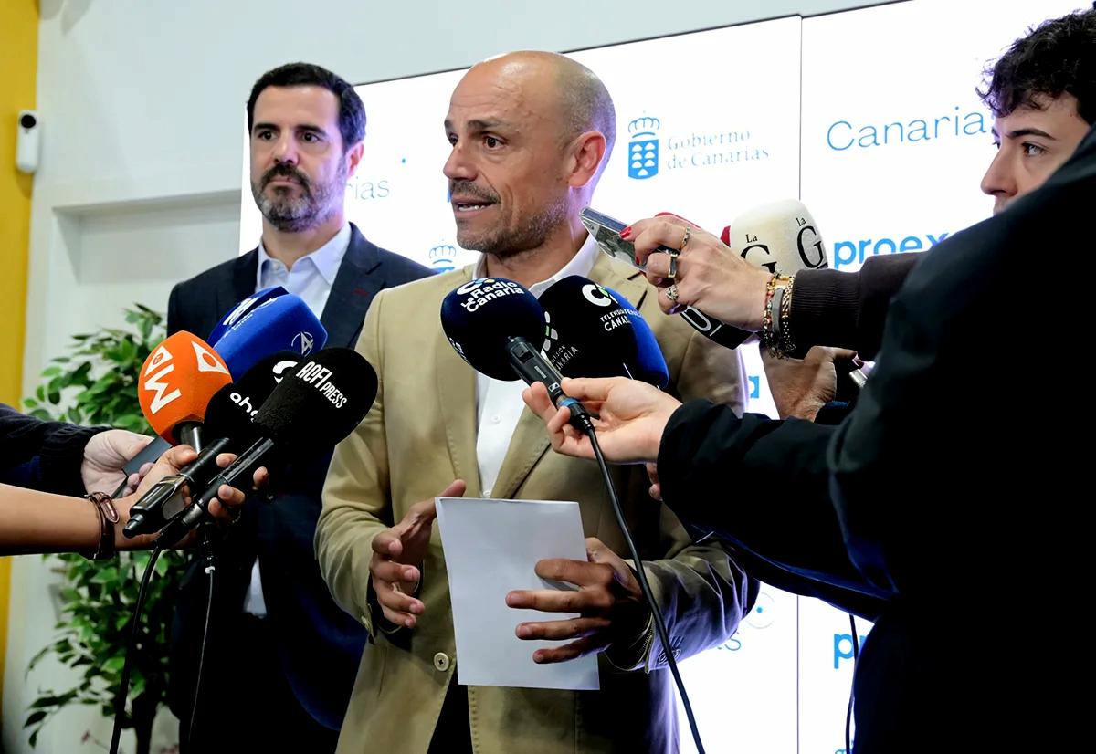 alfonso-cabello-presenta-la-jornada-internacionalizar-es-diversificar-el-impacto-economico-de-proexca
