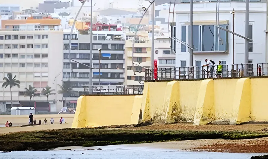 partido-popular-denuncia-deterioro-del-muro-de-las-canteras-por-incapicidad-y-dejadez-del-gobierno-de-carolina-darias