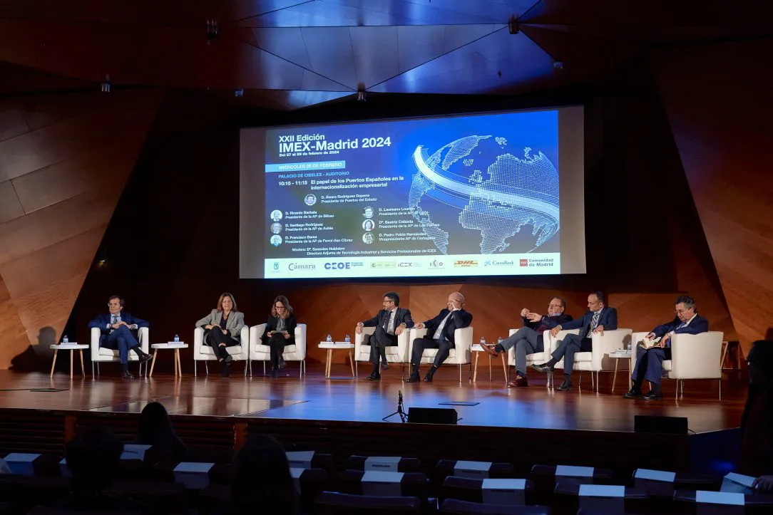 beatriz-calzada-explica-en-madrid-el-papel-de-puertos-de-las-palmas-en-la-internacionalizacion-empresarial_la-gaceta-noticias-gran-canaria