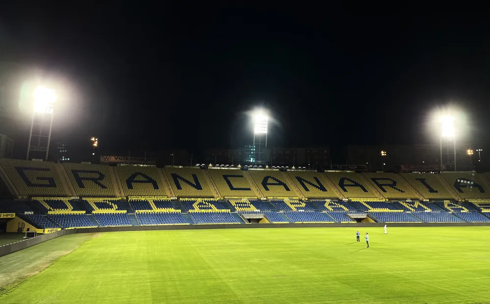 nueva-iluminacion-led-en-estadio-de-gran-canaria
