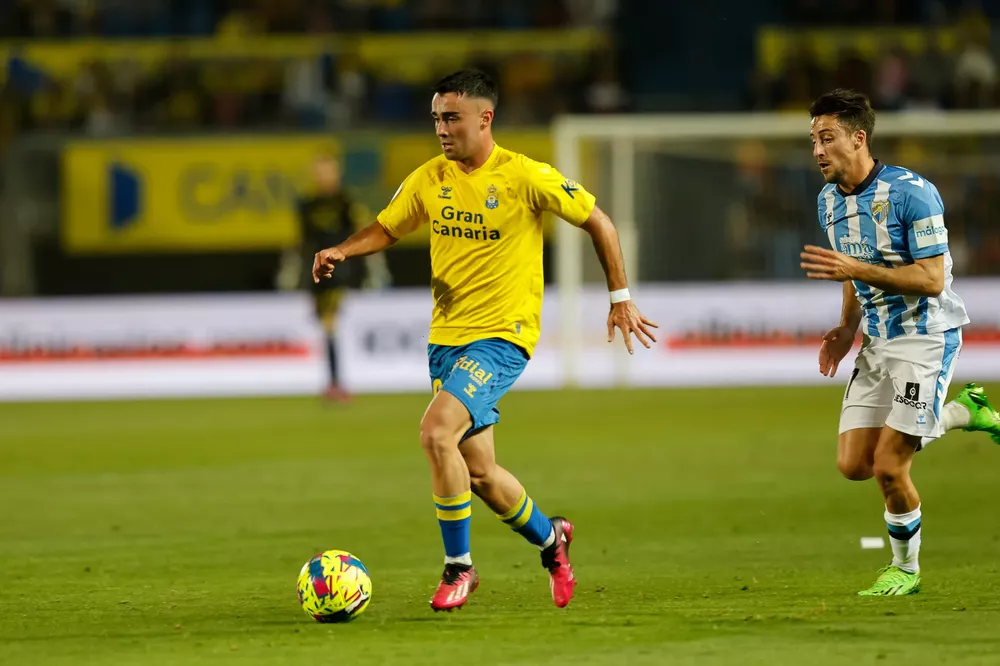 moleiro-union-deportiva-las-palmas-malaga_estadio-de-gran-canaria