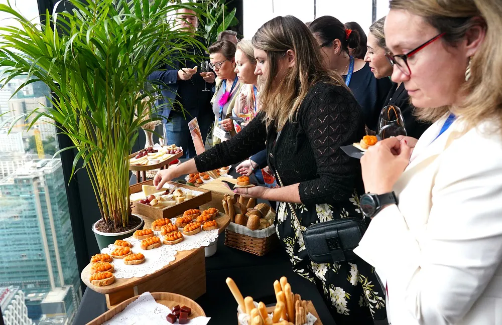 gran-canaria-exhibe-su-gastronomia-en-polonia