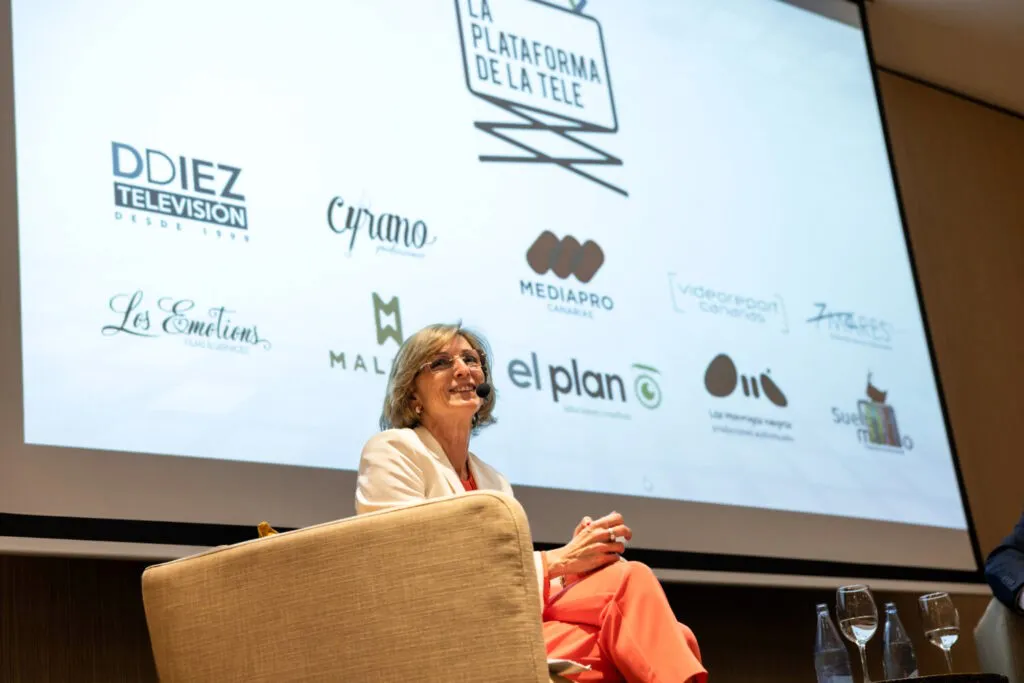 maria-carmen-fernandez-tallon_los-desayunos-de-la-plataforma_la-gaceta-de-gran-canaria