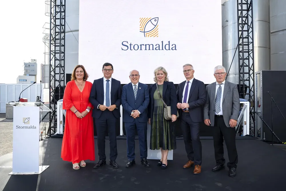 el-puerto-de-las-palmas-diversifica-su-economia-con-la-importacion-de-aceites-de-pescado