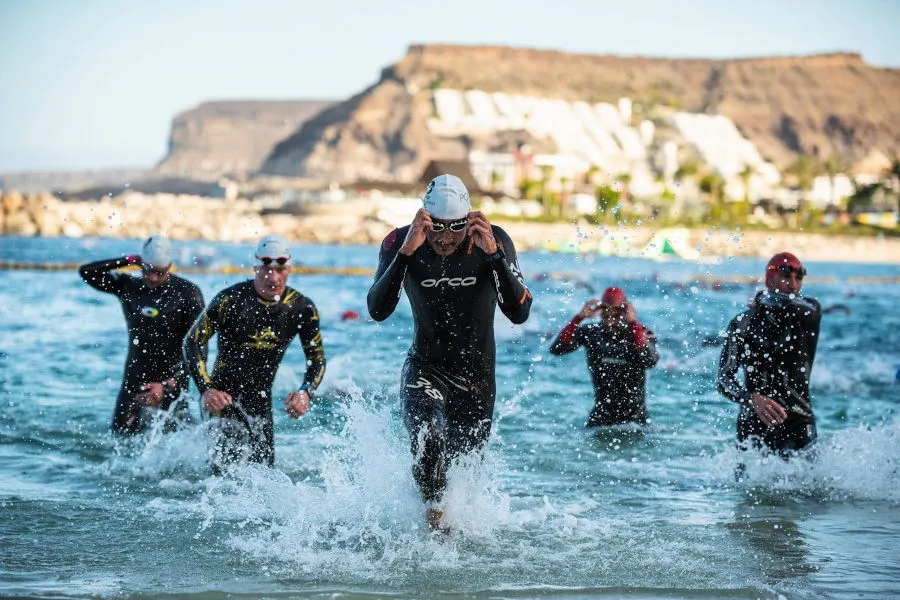 mogan-acoge-campeonatos-swimrun-en-anfi-del-mar