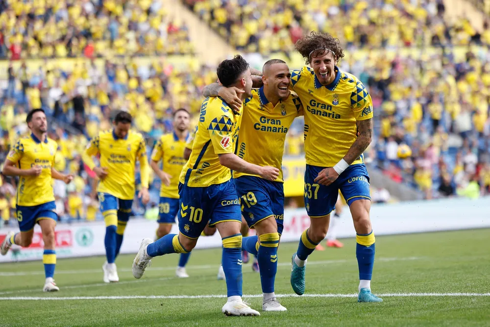 las-palmas-gana-al-valladolid