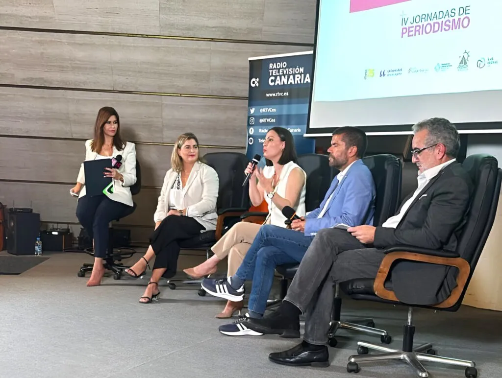 maria-mendez-anuncia-creacion-catedra-de-comunicacion-en-univesidad-de-la-laguna