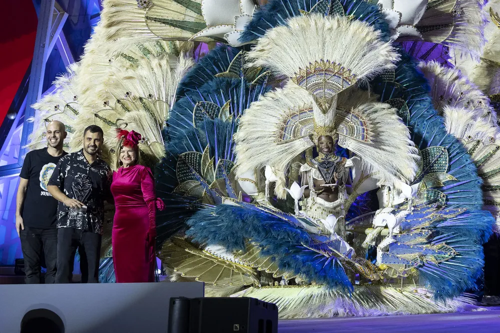 suadu-sene-segunda-dama-honor-carnaval-las-palmas-de-gran-canaria_la-gaceta-noticias-gran-canaria