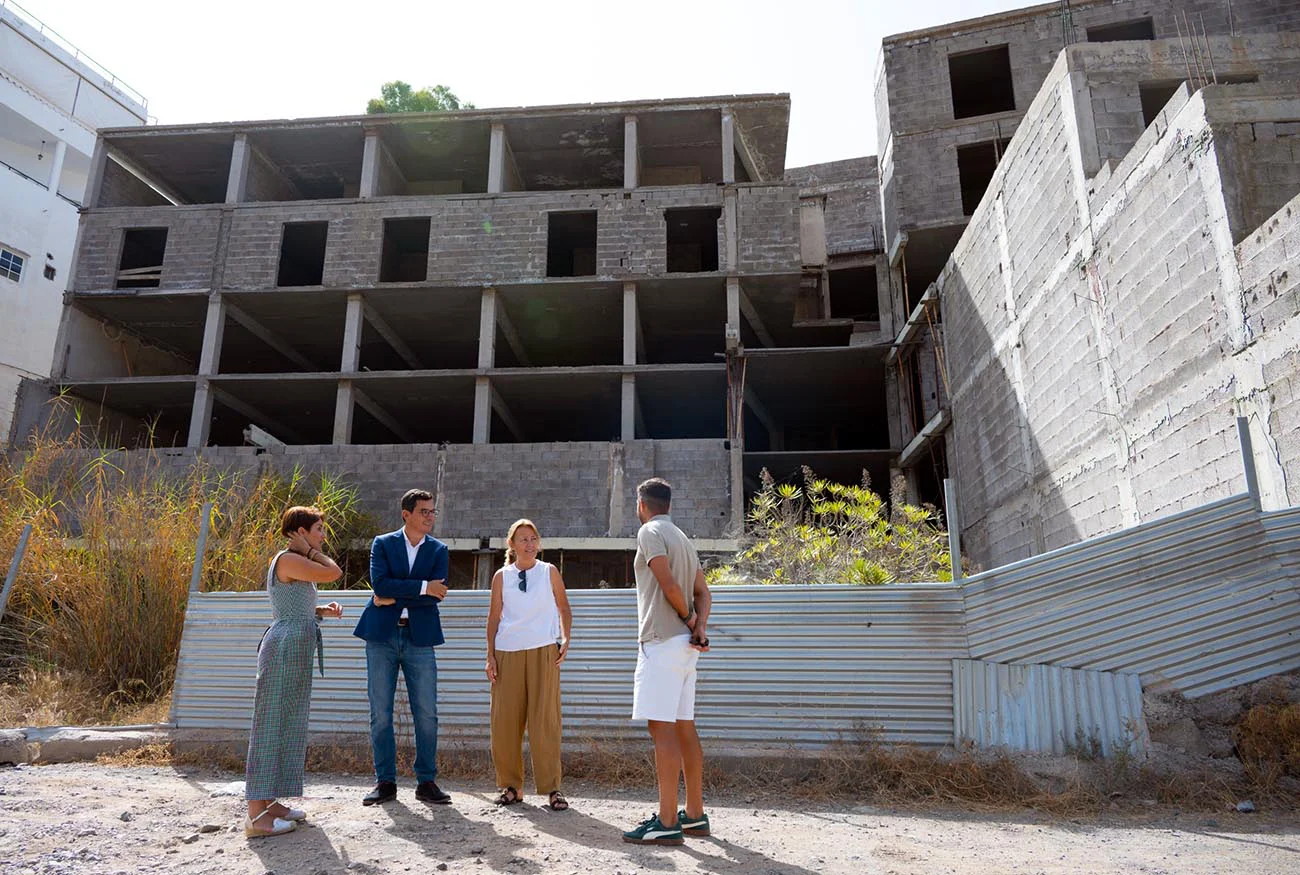 Mogan-impulsa-44-viviendas-protegidas-en-edificio-inacabado