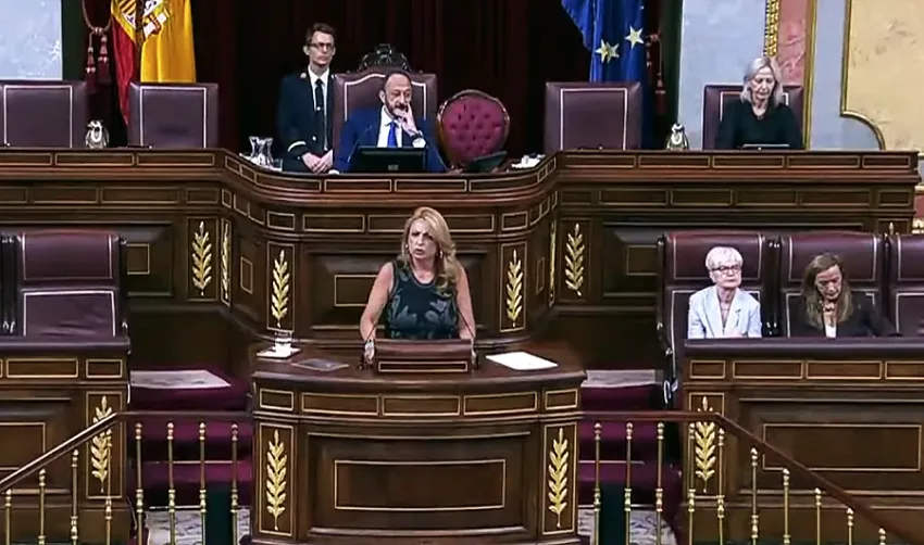 coalicion-canaria-exige-a-pedro-sanchez-someterse-a-cuestion-de-confianza