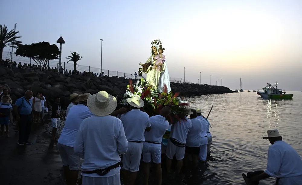 procesion-virgen-del-carmen-arguineguin