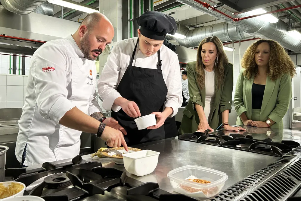 jessica-de-leon-visita_hecansa_noticias-de-gran-canaria