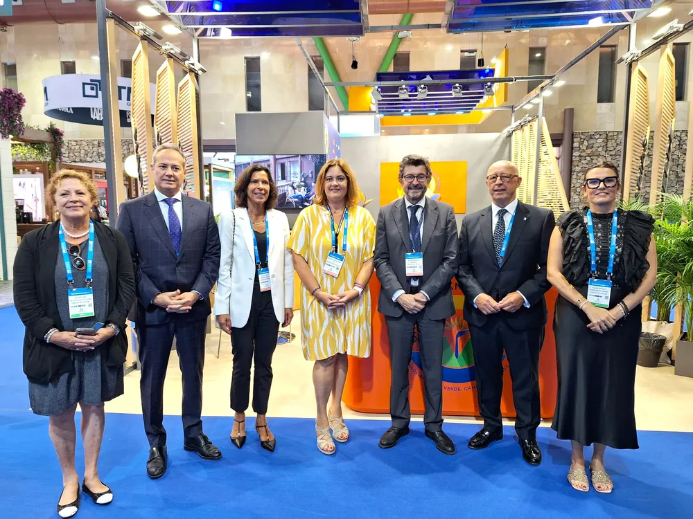 puertos-de-las-palmas-en-seatrade-cruise-med_beatriz calzada