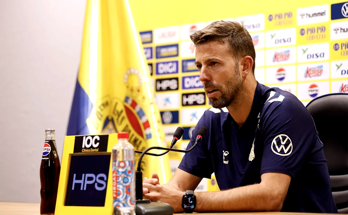Las-Palmas-juega-este-domingo-frente-al-Malaga-primer-partido-playoff-ascenso-a-Primera