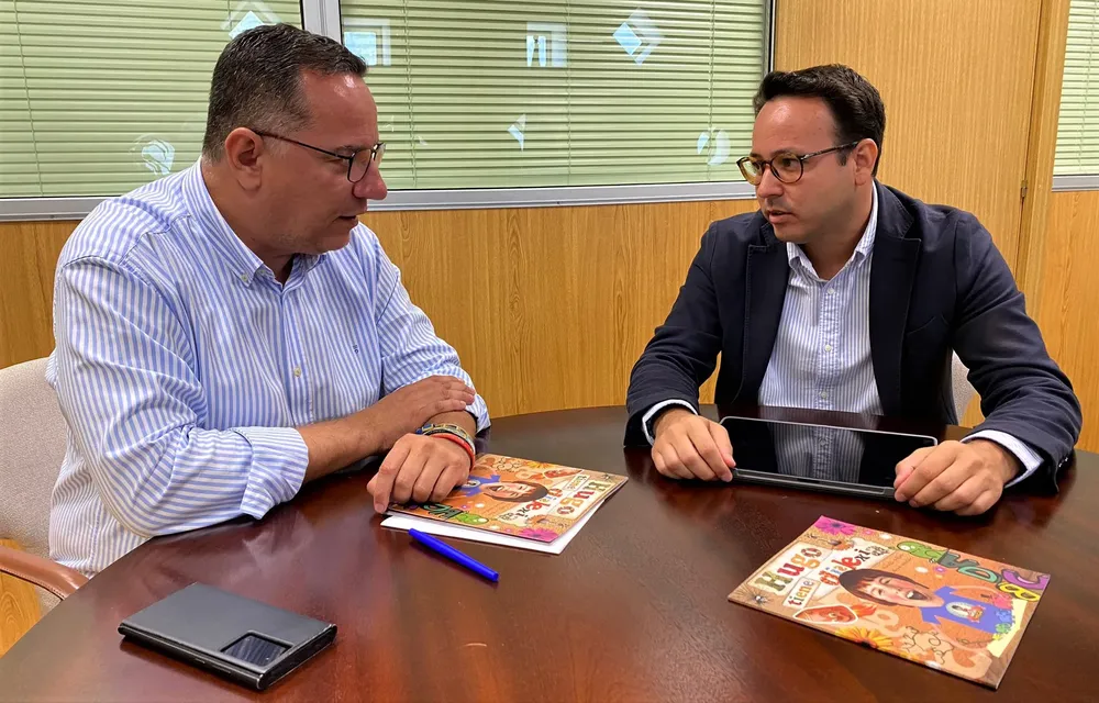 reunion-poli-suarez-e-inaki-muñoz-fedis-I-consejeria-educacion-gobierno-canarias-I-la-gaceta-noticias-gran-canaria