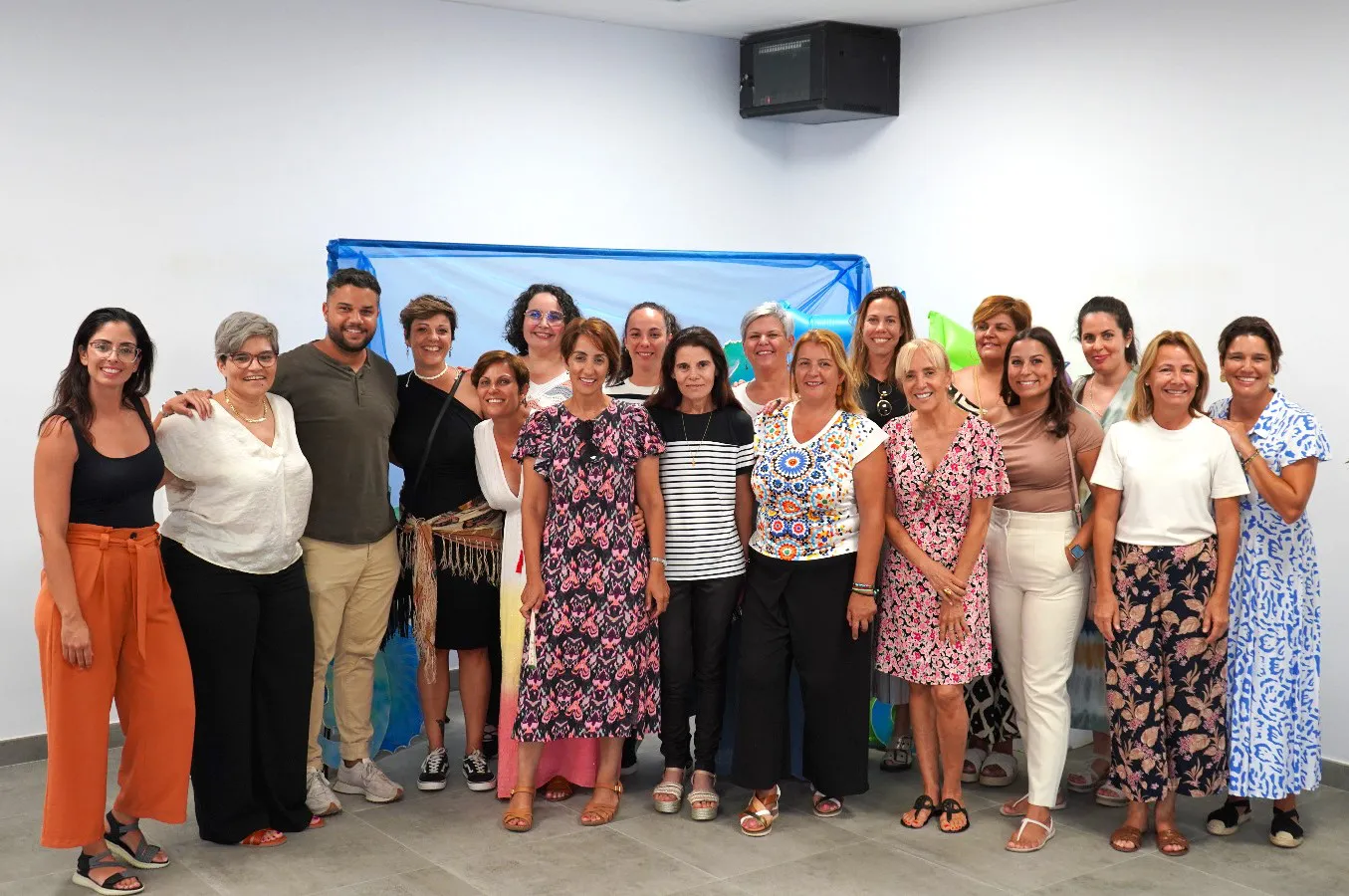 mogan-reconoce-trabajo-de-diez-mujeres-fotografas-del-municipiio