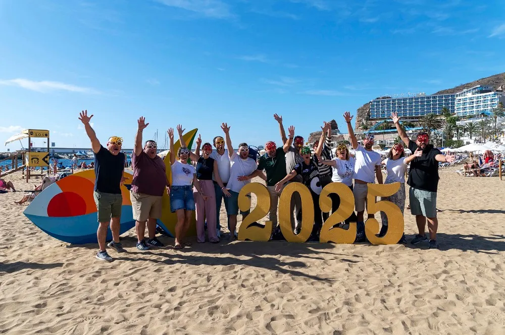 turismo-de-gran-canaria-refuerza-la-celebracion-de-campanadas-de-fin-de-año-en-playa-puerto-rico-mogan