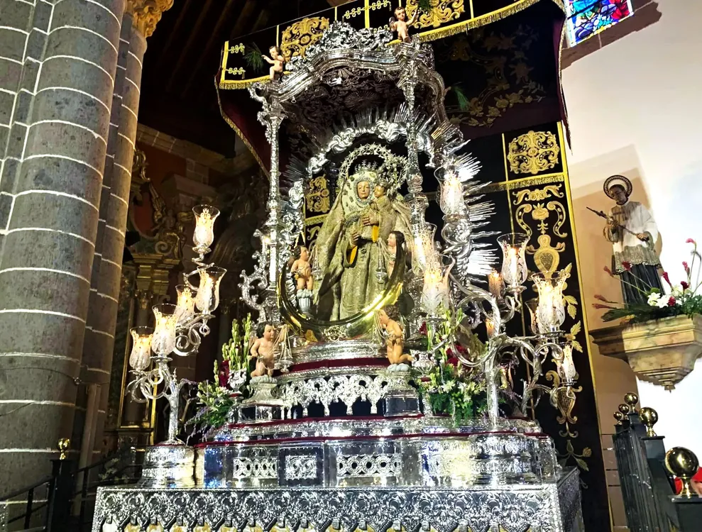 virgen-del-pino-teror_fe-tradicion-y-encuentro-del-pueblo-canario