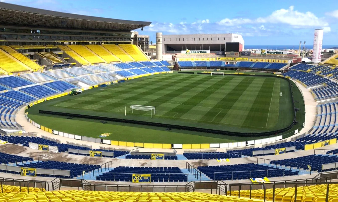 fifa-visita-obras-estadio-gran-canaria