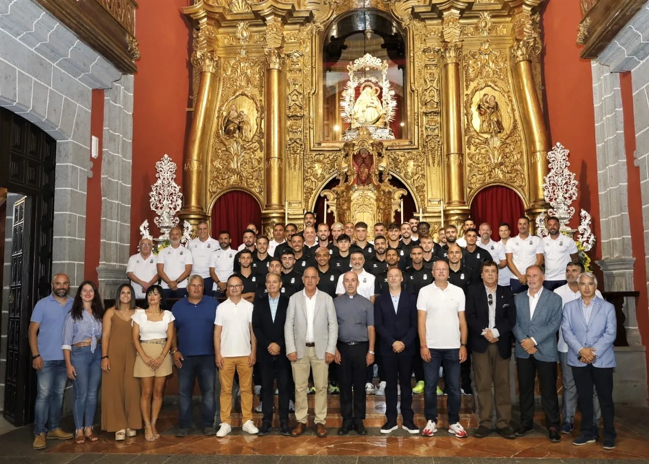 ud-las-palmas-visita-virgen-del-pino-teror-I-la-gaceta-noticias-gran-canaria