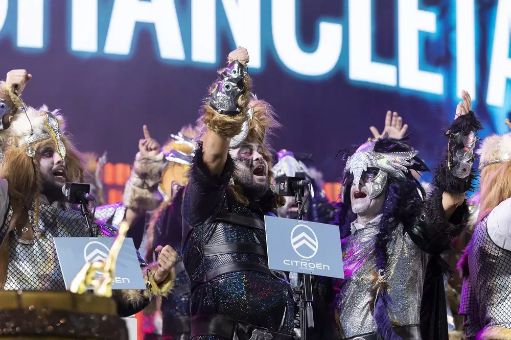 los-chancletas-vencedores-del-concurso-de-murgas del-carnaval-de-las-palmas-de-gran-canaria-2023_la-gaceta-de-gran-canaria