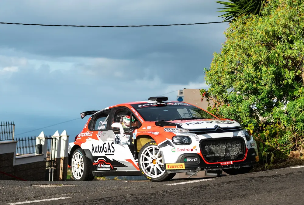 sergio-fuentes-y-ariday-bonilla_sports-&-you-canarias_la-gaceta-de-gran-canaria