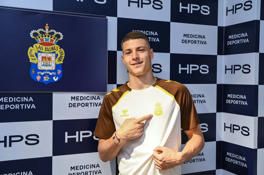 lukovic-ficha-por-las-palmas