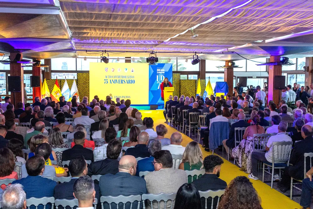 las-palmas-celebra-acto-institucional-por-su-75-aniversario