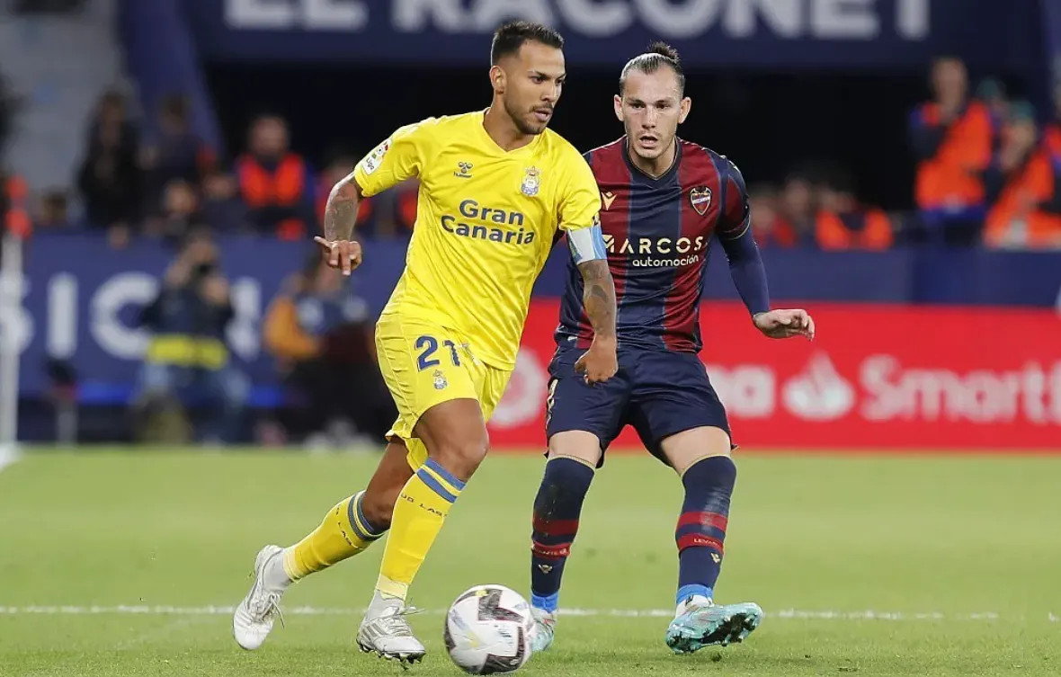jonathan-viera-regresa-a-la-ud-las-palmas