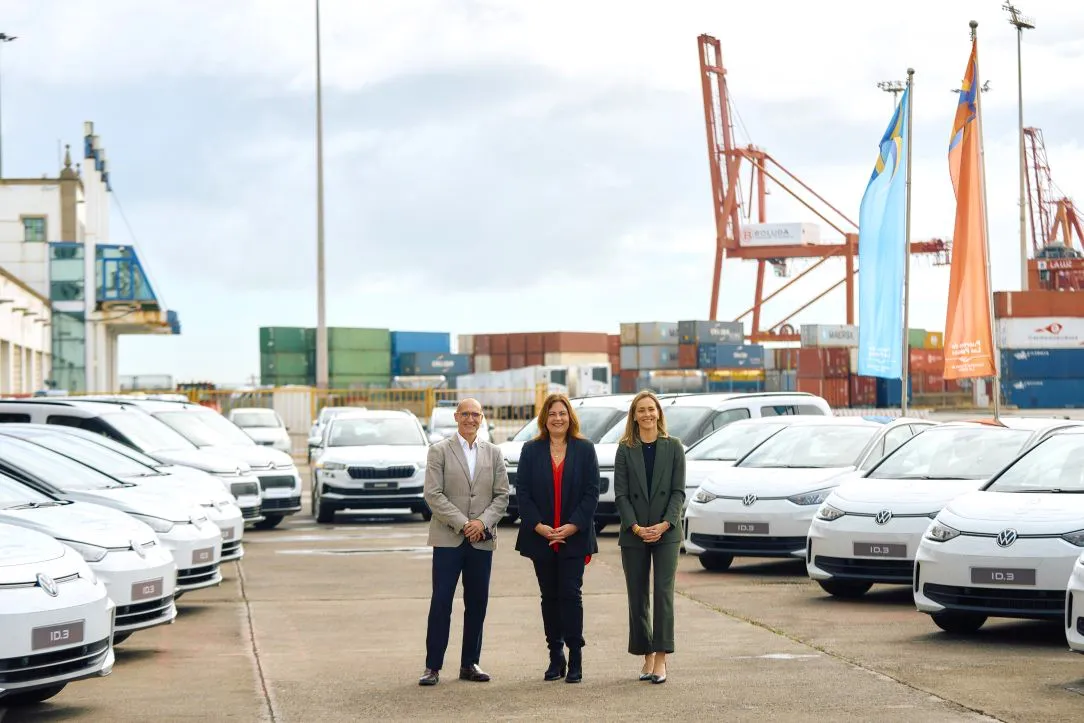 autoridad-portuaria-de-las-palmas-adquiere-quince-vehiculos-electricos_la-gaceta-noticias-de-gran-canaria