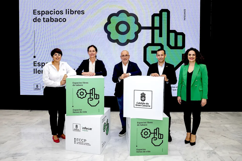 infecar-se-convierte-en-el-primer-recinto-ferial-libre-de-tabaco-en-canarias Infecar se convierte en el primer recinto ferial libre de tabaco en Canarias I noticias de gran canaria