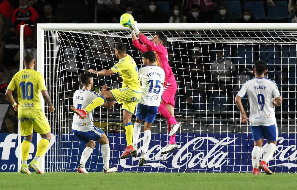 derbi-tenerife-las-palmas-en-television-canaria-trofeo-teide