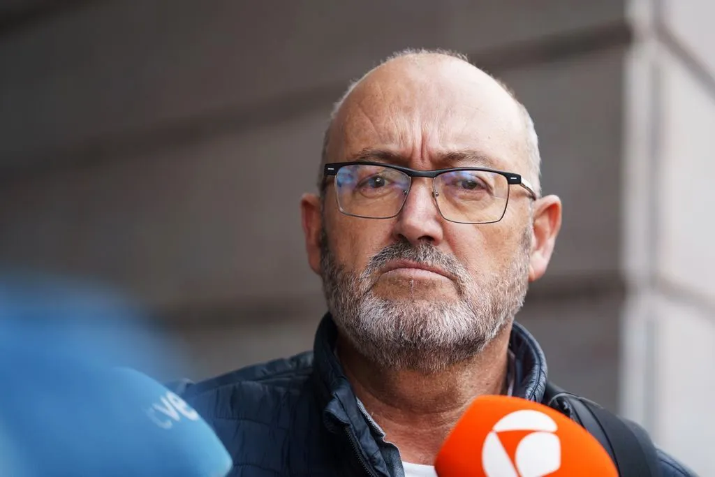 juan-bernardo-fuentes-curbelo_tito-berni'