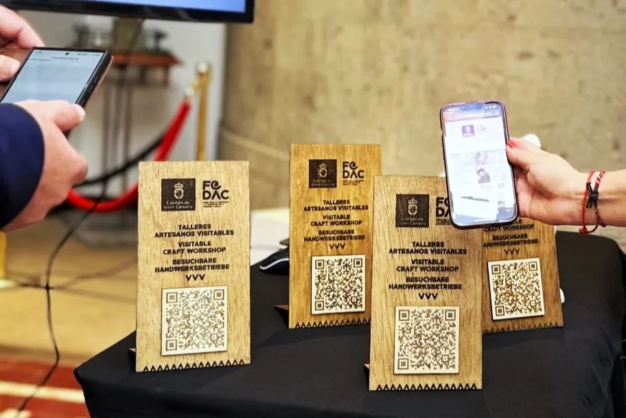 gran-canaria-promociona-su-artesania-entre-los-turistas