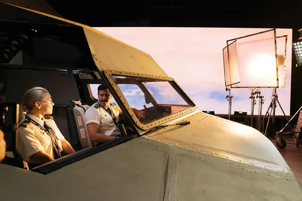 la-cosa-en-la-niebla-comienza-a-rodarse-en-gran-canaria_5 Martin Garabal y Elena de Lara durante el rodaje de La cosa en la niebla, película dirigida por chedey reyes