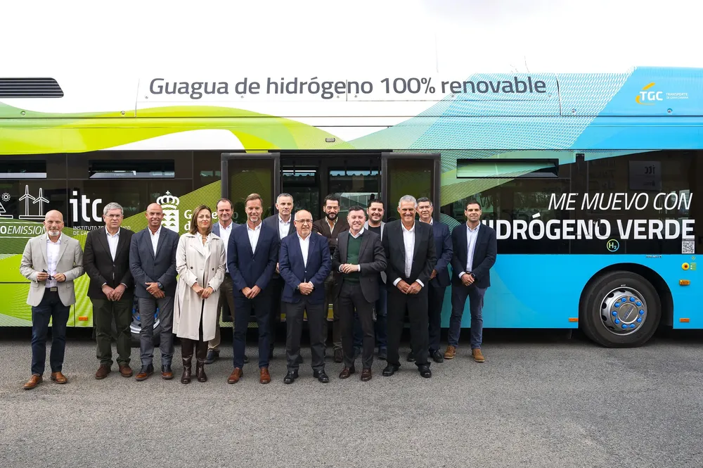canarias-pone-en-marcha-su-primera-guagua-electrica-a-base-de-hidrogeno-verde_noticias-gran-canaria