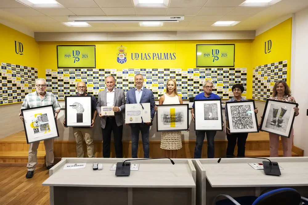 las-palmas-presenta-la-carpeta-grafica-conmemorativa-del-75-aniversario