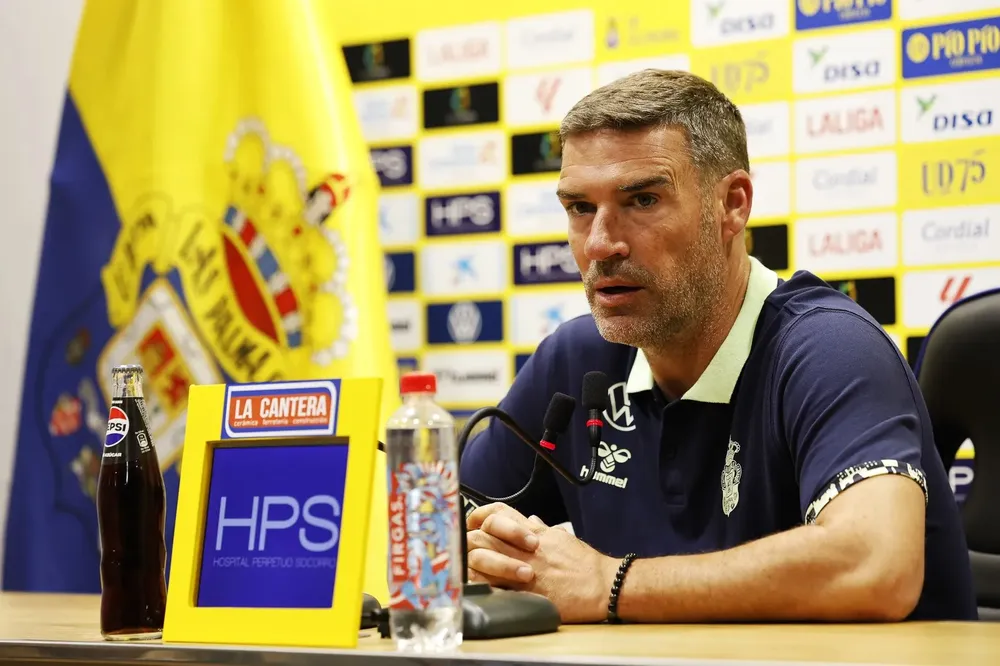 luis carrion-entrenador-las-palmas