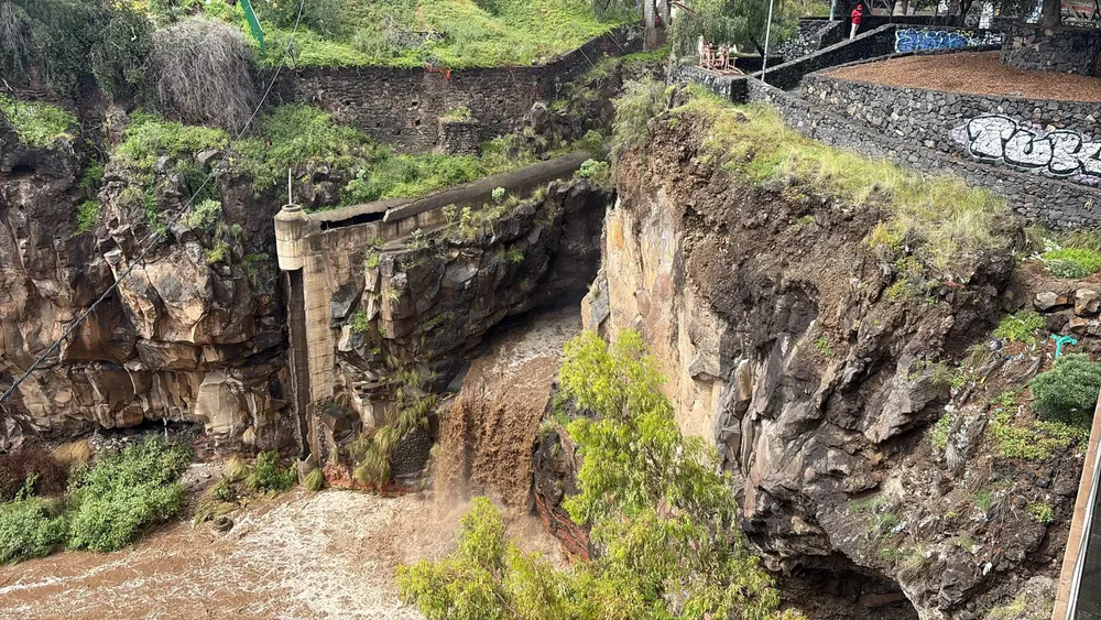 gra-canaria-en-estado-de-emergencia-por-inundaciones-y-lluvias-torrenciales