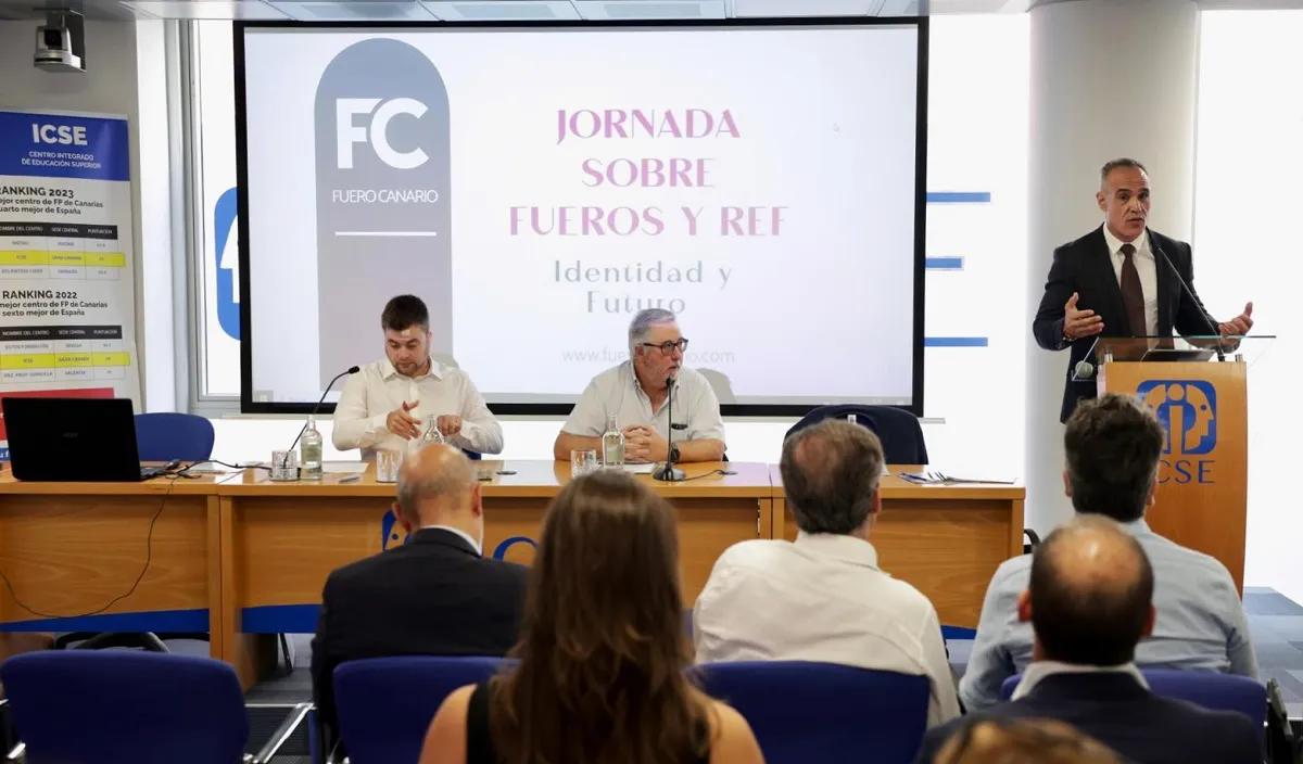 jornada-sobre-fueros-y-Ref-organizad-por-La-Gaveta-Economica_jose-ramon-barrera